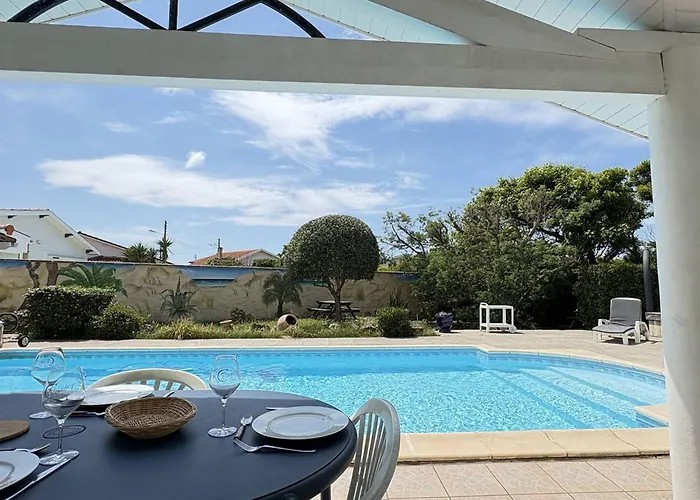 Villa Elegante Moderne A Deux Pas De La - Fr-1-831-7 *