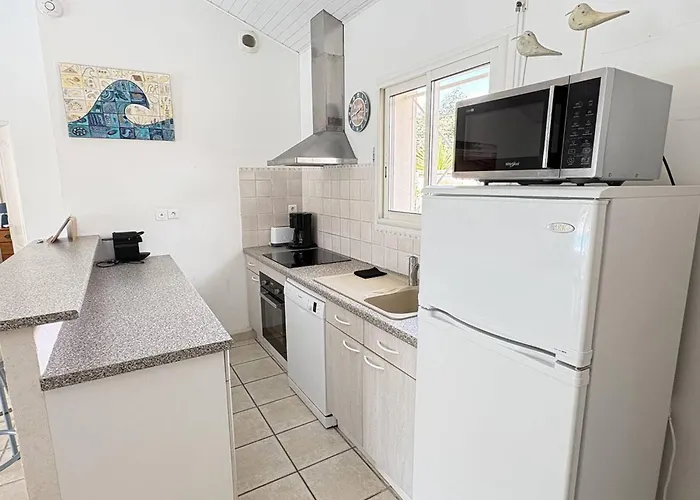 Elegante Moderne A Deux Pas De La - Fr-1-831-7 Villa *